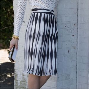 Anne Fontaine black and white diamond checker pleated skirt size 50 (6/8)